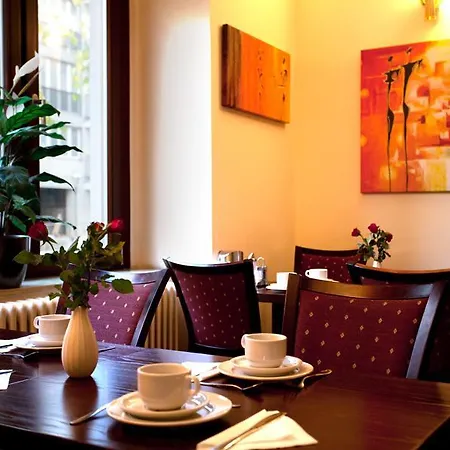 Hotel Orion Berlin-3